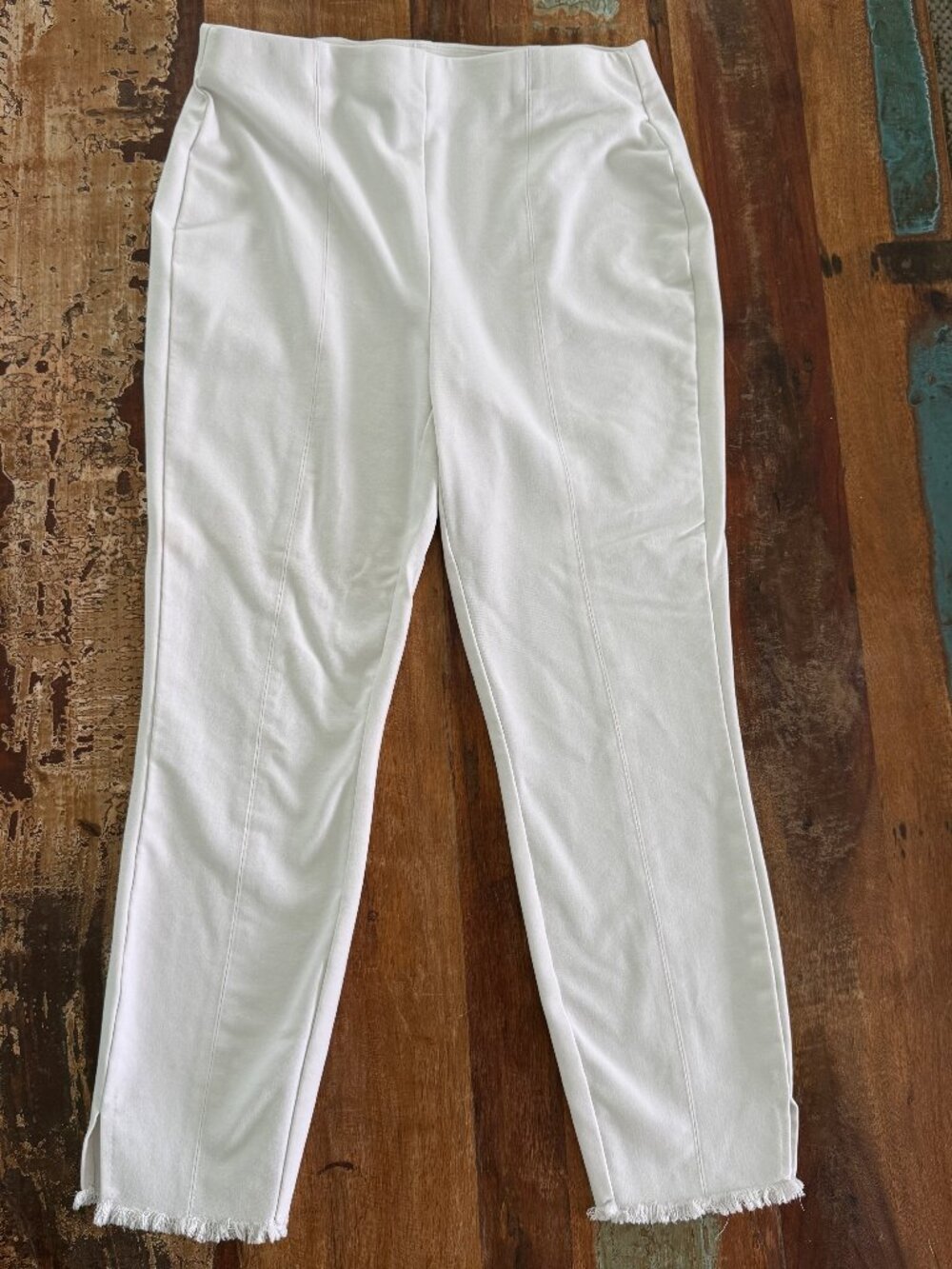 Alfani Center Seam Fringed Hem White Pull On‎ Pants Size 6